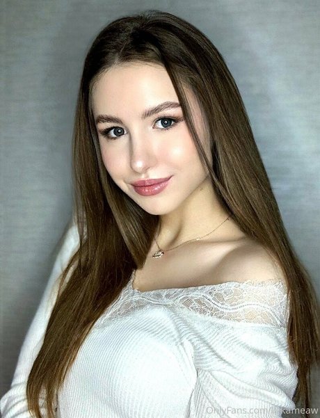 lizkameaw model adult archive