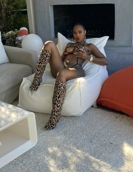 Shay brown pornstar nudes pics