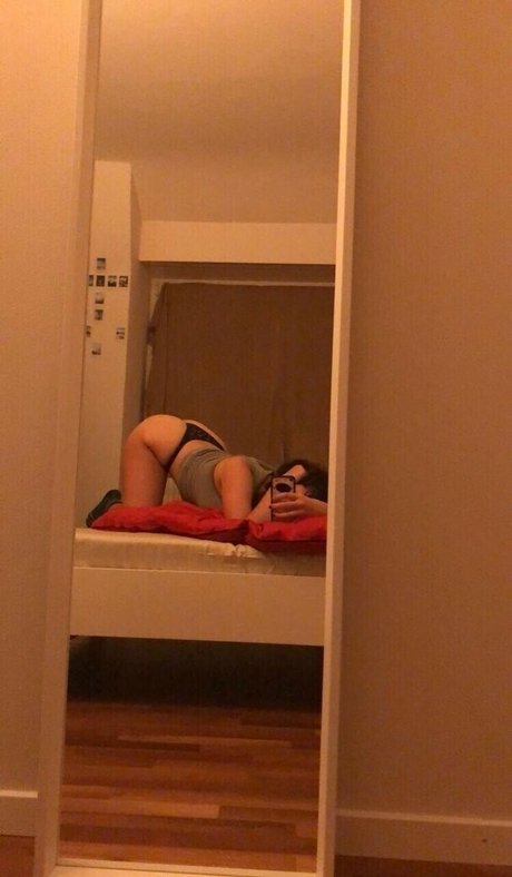 oatmilk6374 nude star picture