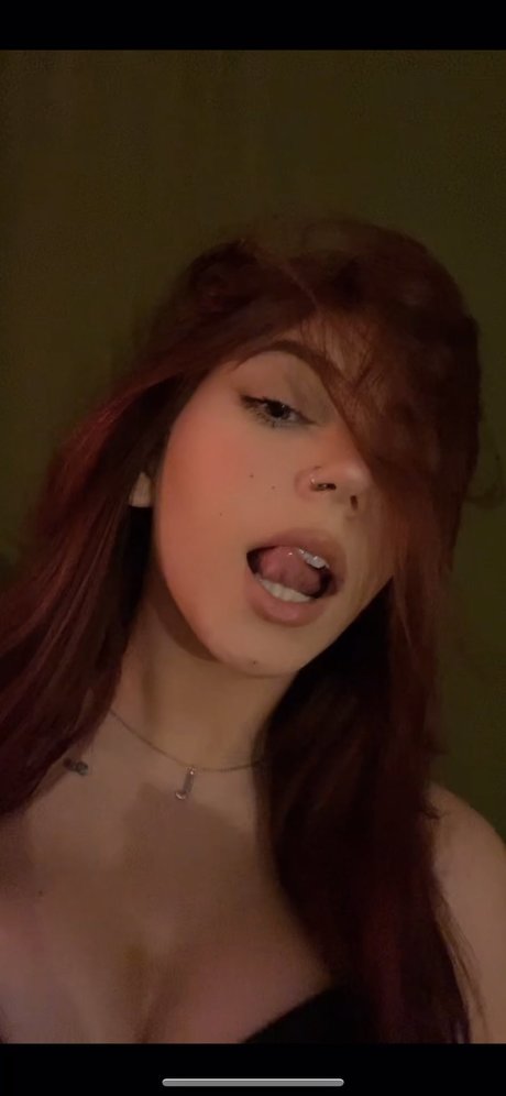 Viamybed nude actress picture