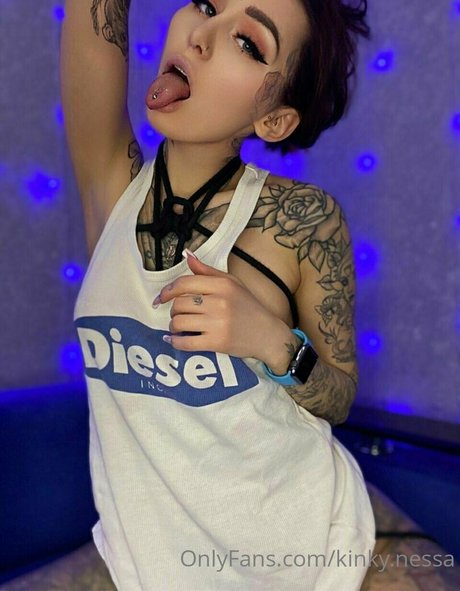 Kinky Nessa model erotic pictures