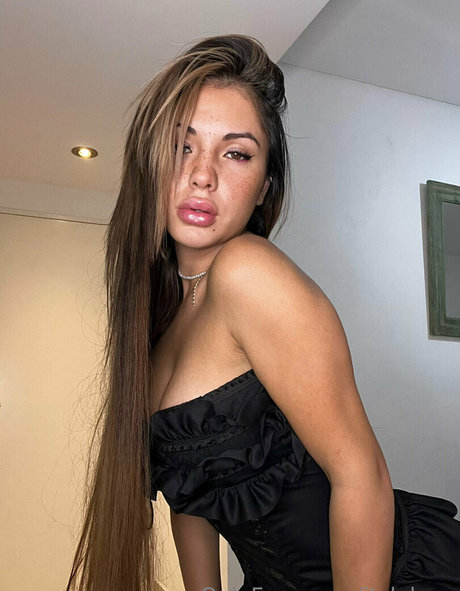 itslolaxo porn star archive