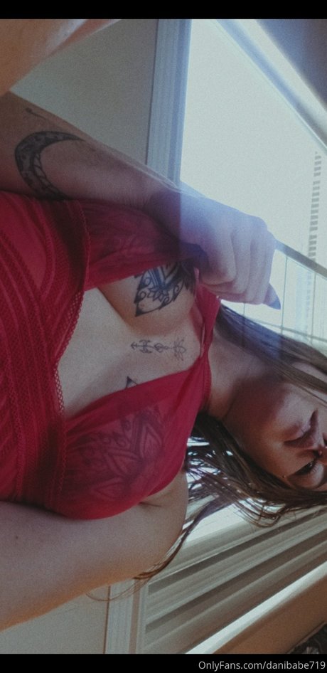 Dani Babe model gallery