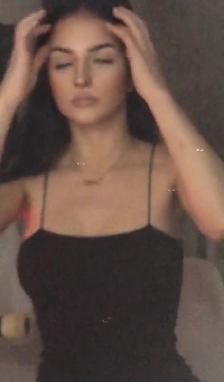 Lucie Brousilova hd star image