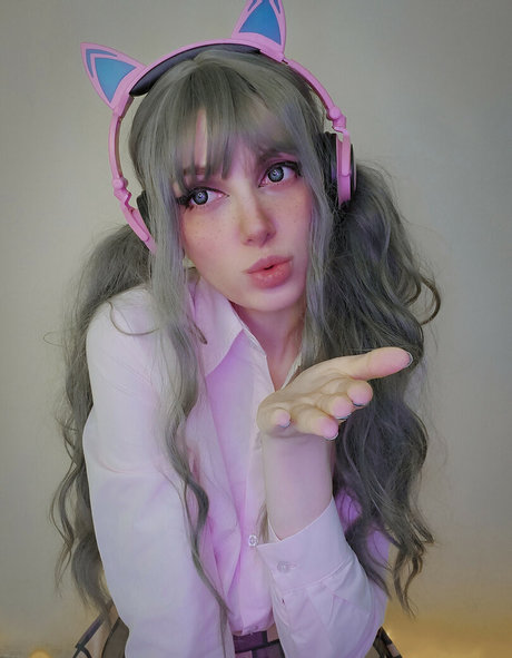 Aoi Hanna model pornographic pics