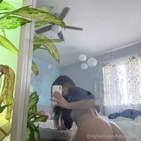 bbynayomi star adult galleries