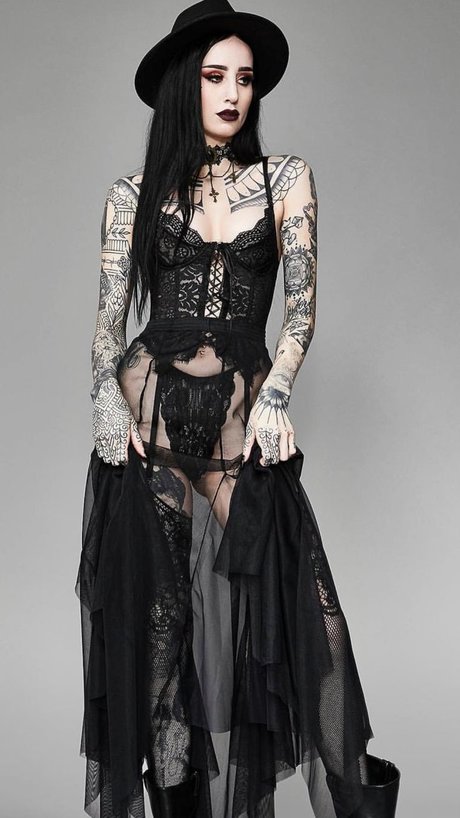 Emma Vauxdevil best pornstar picture