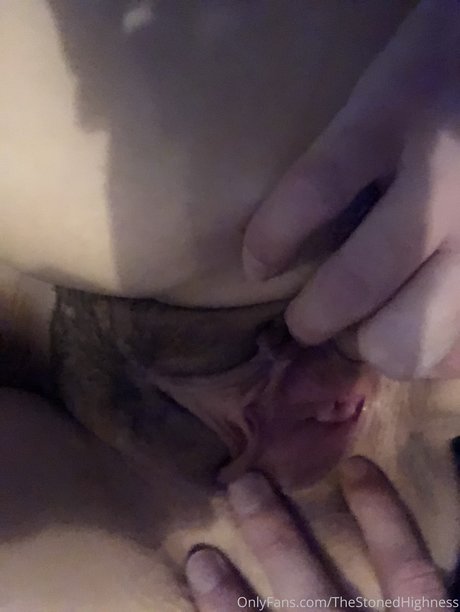 The Stoned Highness model perfect images