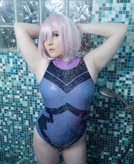 Foxy Cosplay hot actress photo