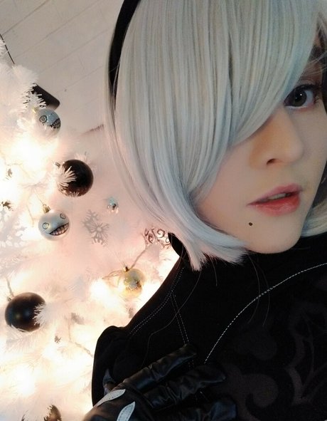 Foxy Cosplay nude pornstar picture