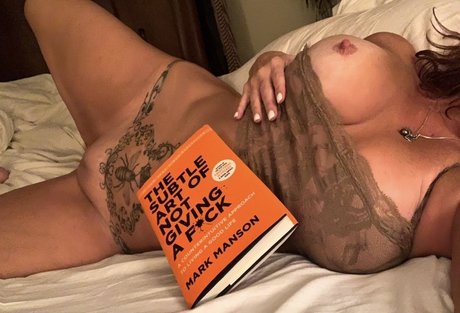 HoneyBeeZone naked star gallery