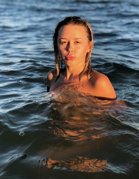 kattrina model erotic pics