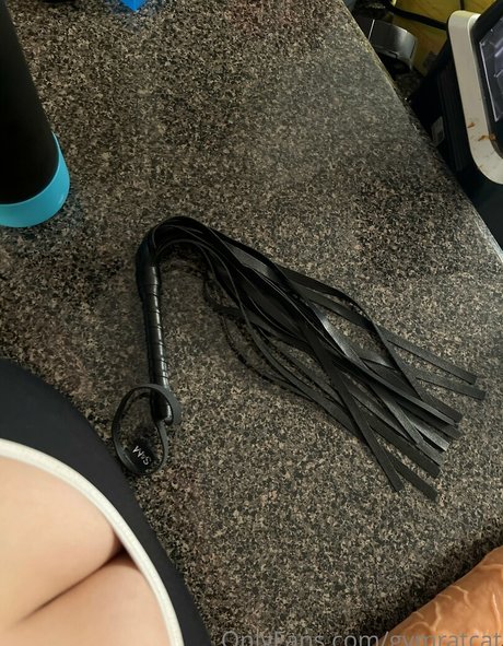 gymratcat art model picture