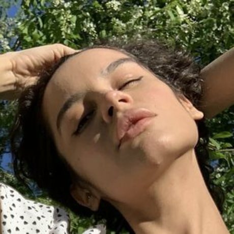 Dilnora hot model gallery