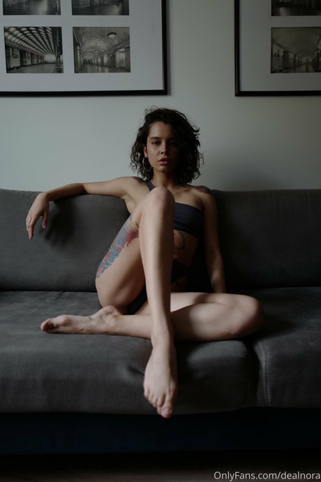 Dilnora art actress archive