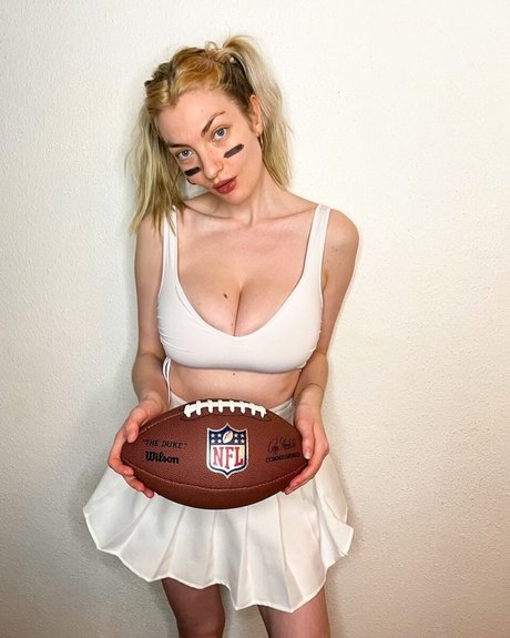 mararen exclusive actress image