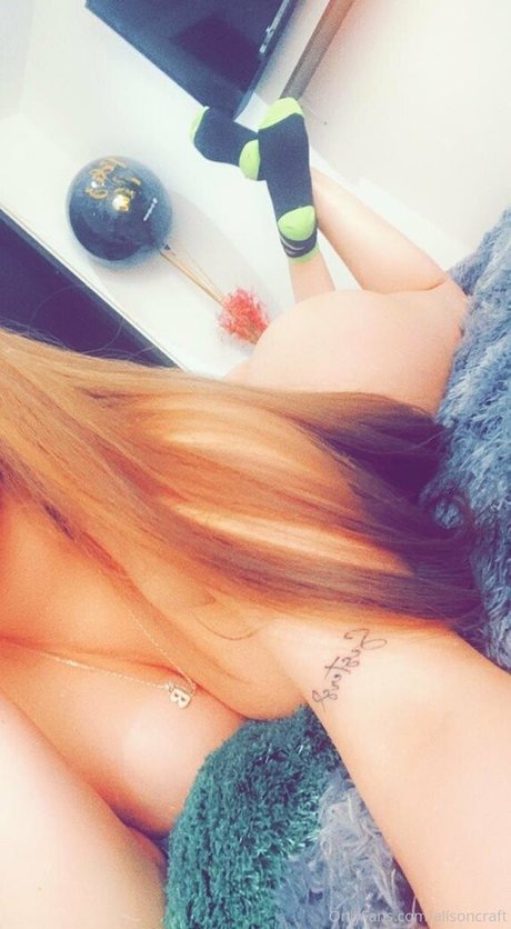 Alisoncraft model porn img