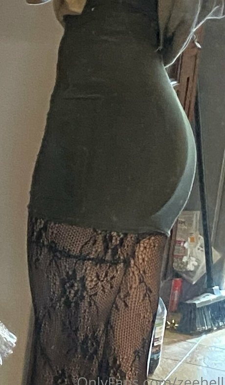 ZeeHell nude star gallery