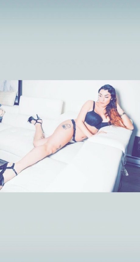 fannyace model porn pic