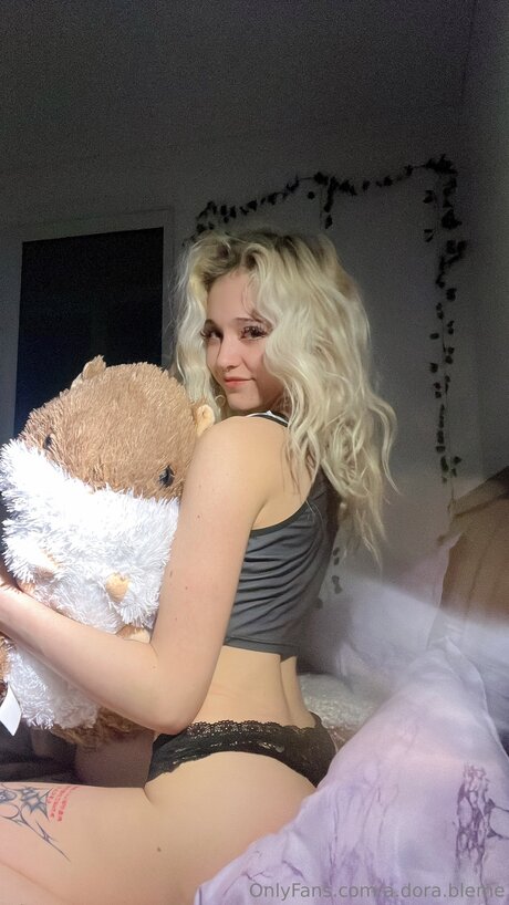 Dorapho Bia pornstar hd img