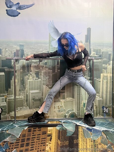 Dorapho Bia sexy model galleries