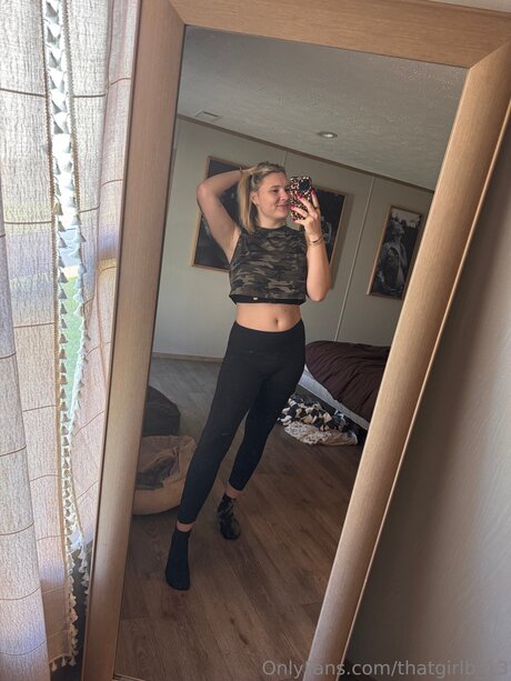 Thatgirlb 13 star porn pics