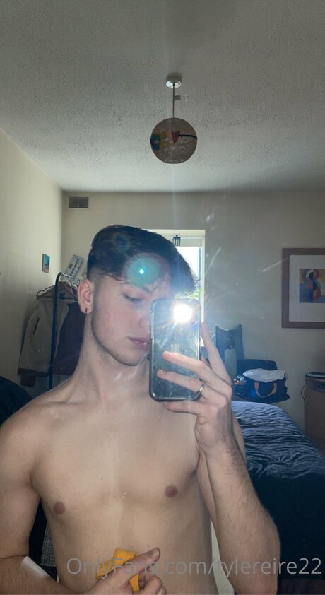 Tylereire22 pretty actress img