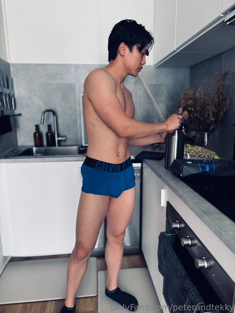 Peterandtekky star erotic archive