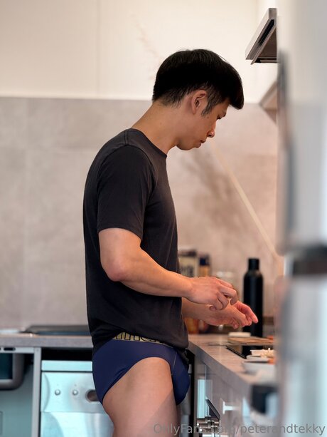 Peterandtekky hd model photos