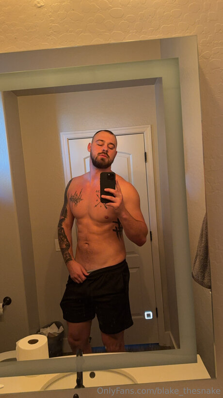 Blake Thesnake model nudes img