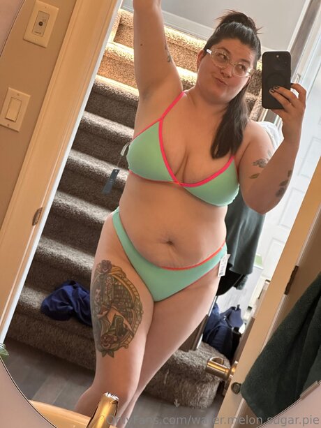 Water Melon Sugar Pie model xxx pic