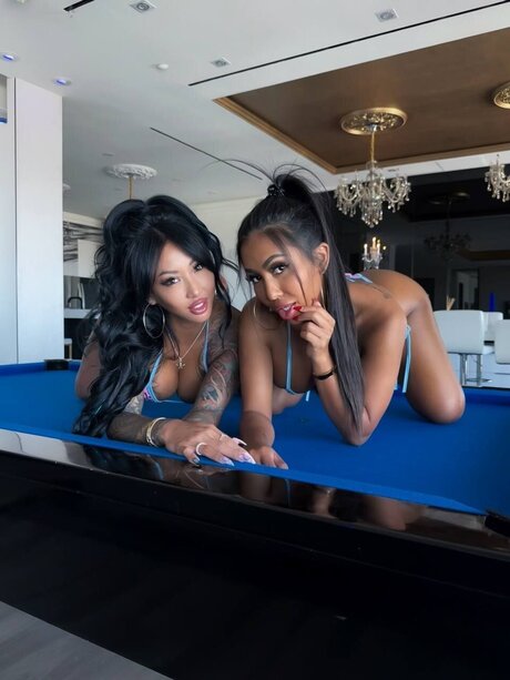 Kiaramoontv beautiful star galleries