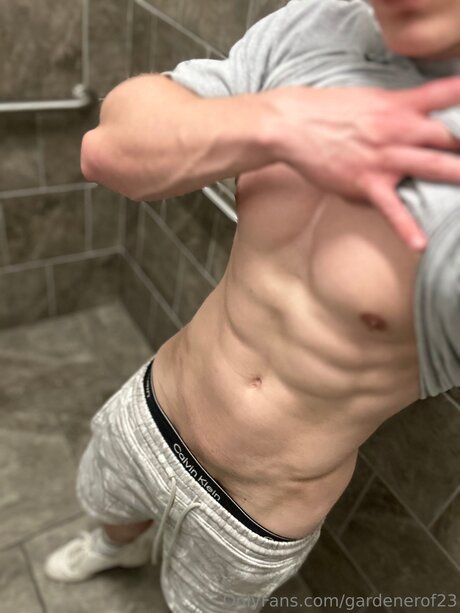 Gardenerof23 pornstar art galleries