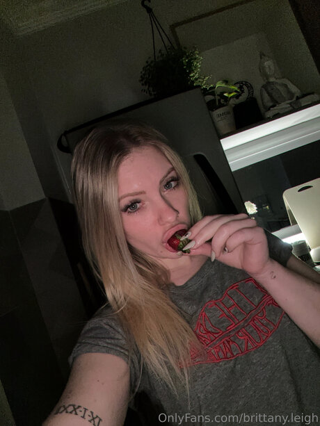 Brittany Leigh exclusive pornstar archive