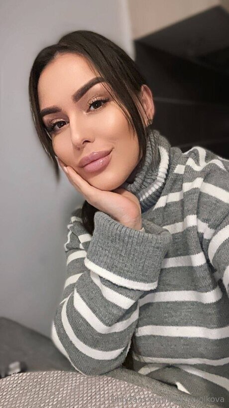 Valentinaaaaaaaaa model art picture