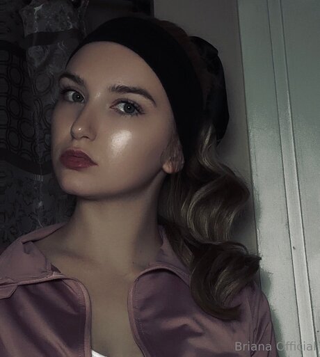 army milf onlyfans hot nude pic