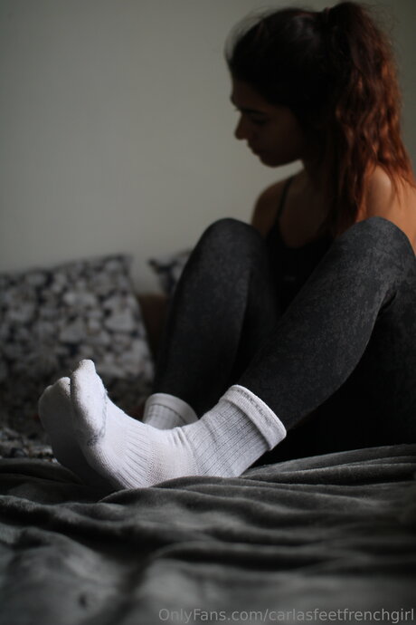 Carlasfeetfrenchgirl nudes model pics