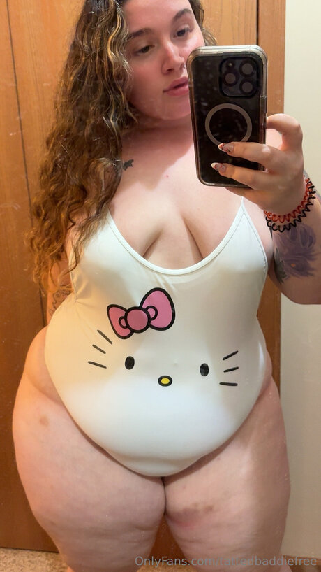 Tattedbaddiefree star adult image