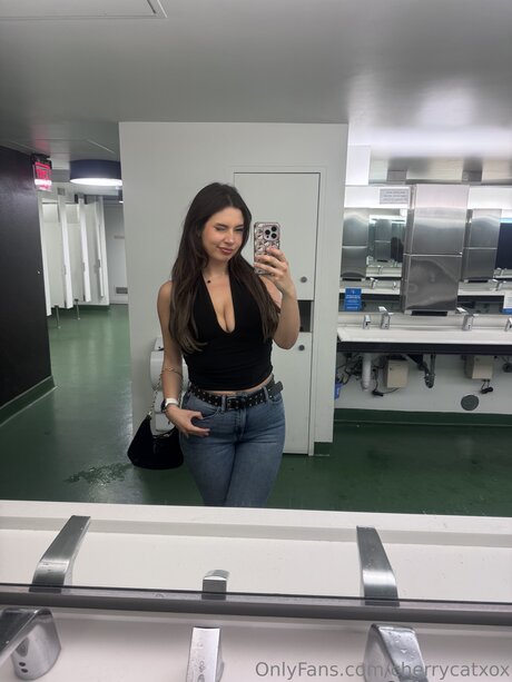 Cherrycatxox pornstar perfect images