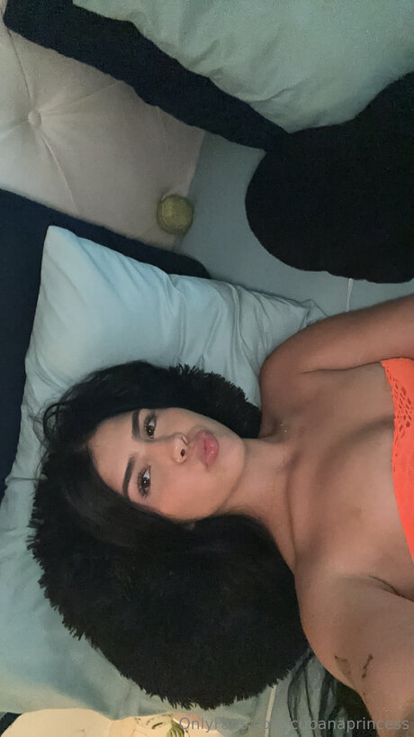 Cubanaprincess sexy model images