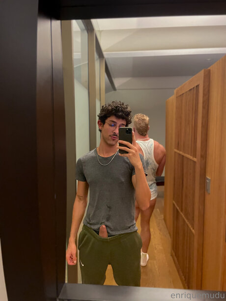 Enriquemudu model nice pic