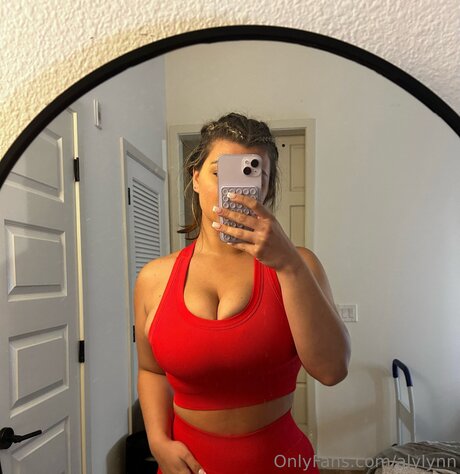 Alylynn free star photo