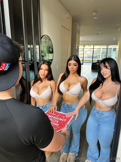 Lenatheplug naked actress galleries