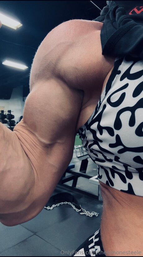 Thesimonesteele erotic actress archive