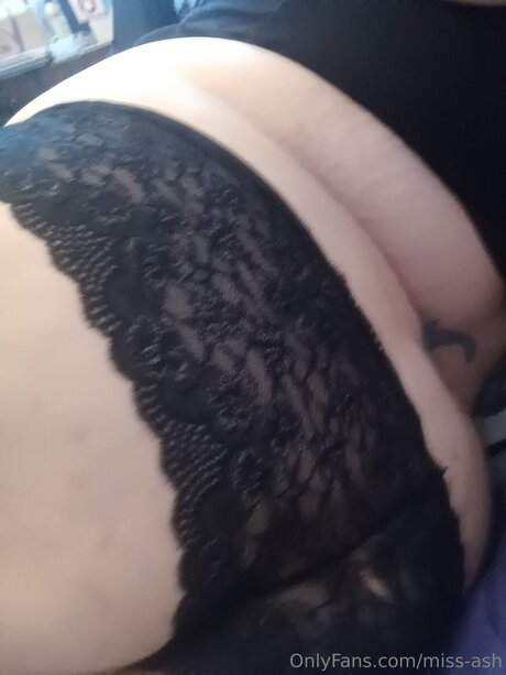 Miss Ash star perfect images