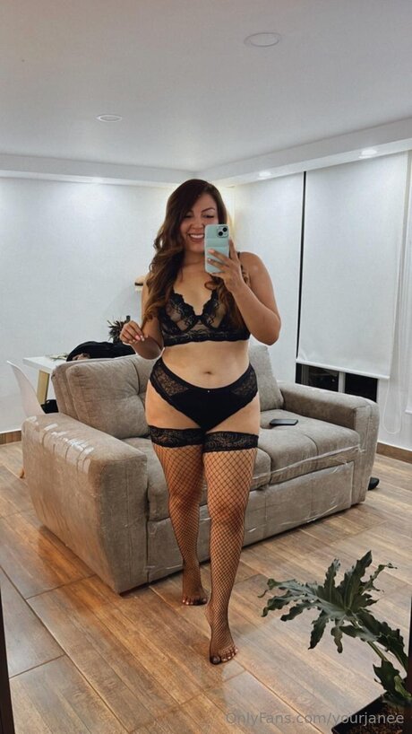 Yourjanee pornstar nudes galleries