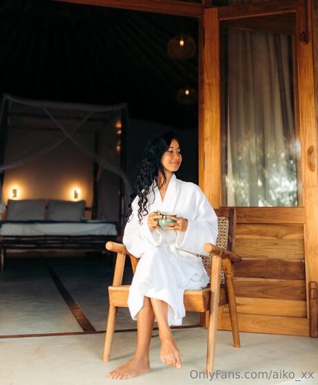 Aiko Xx beautiful star photos