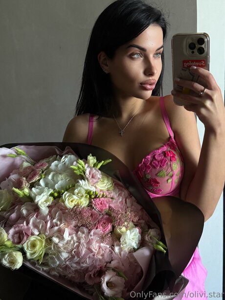 Olivi Star hot star galleries