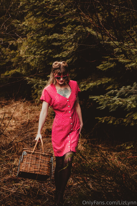 Lizlynn star hd photo