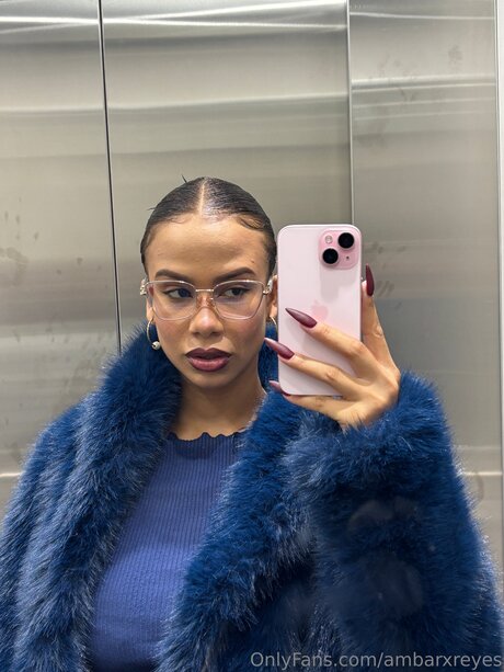 Ambarxreyes pornstar beautiful image